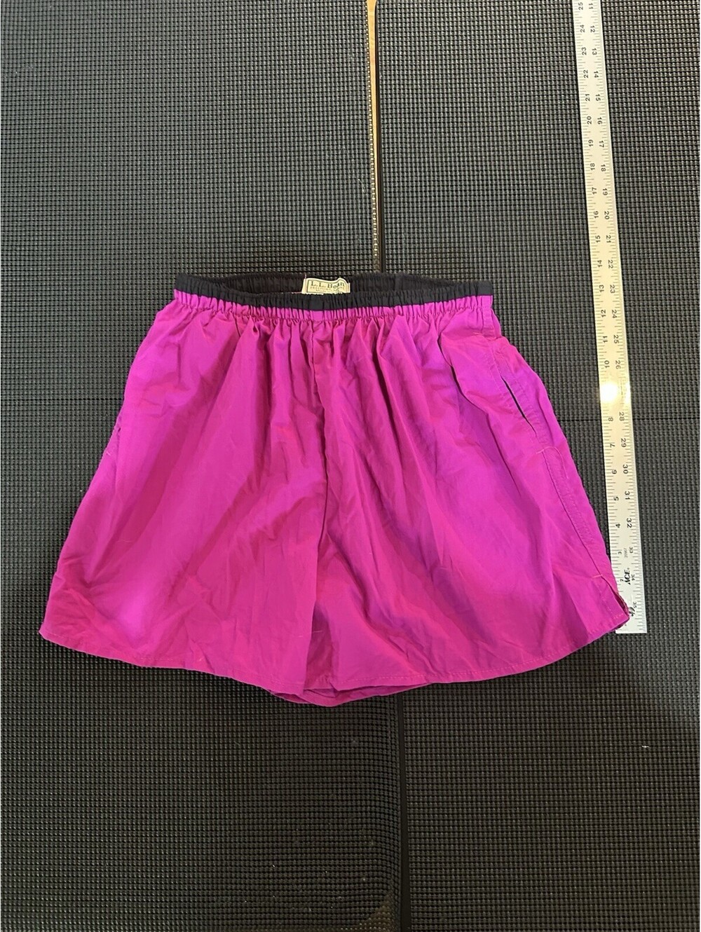 Vintage LL Bean Shorts Womens M Pink Nylon Running USA Athletic 90s